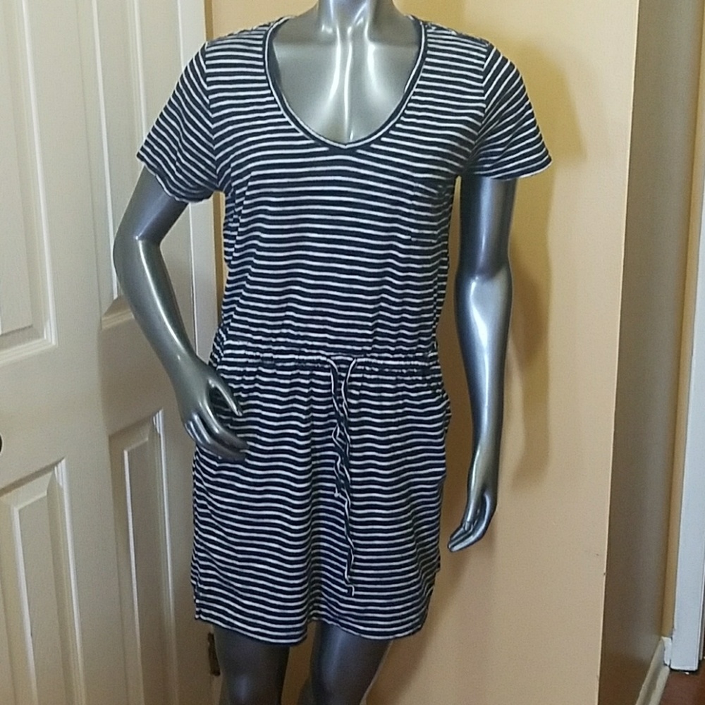 Dress (weekend)